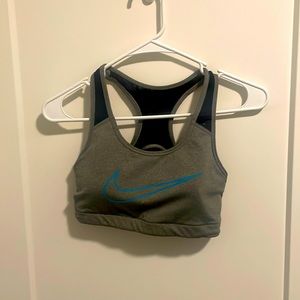 Nike sports Bra